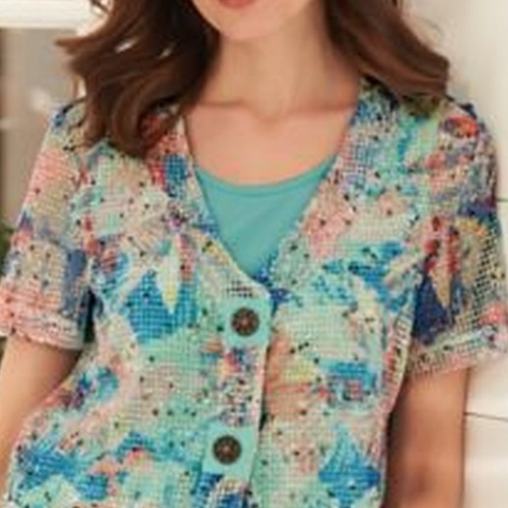 Captiva Short sleeve Mesh Top size XL + free ๐ - Picture 2 of 3